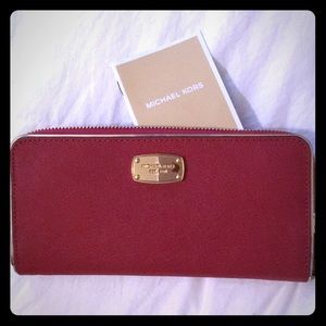 Michael Kors wallet